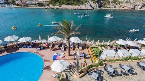 Pernottamento - Palladium Hotel Cala LLonga - Vista della piscina - Ibiza