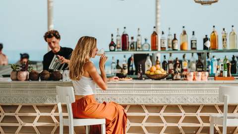 Bar/salón