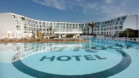 Unterkunft - Hard Rock Hotel Ibiza - Ansicht der Pool - Ibiza