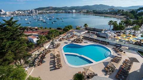 Accommodation - THB Ocean Beach - Pool view - Ibiza
