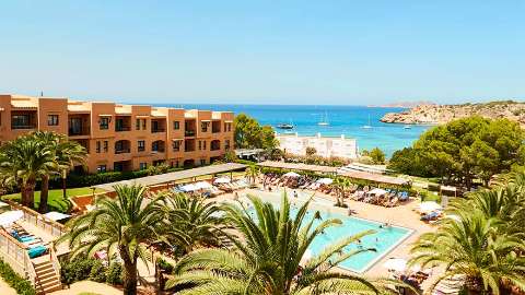 Accommodation - Insotel Club Tarida Playa - Pool view - Ibiza