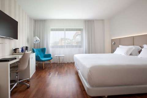 Accommodation - NH Madrid Ventas - Guest room - Madrid