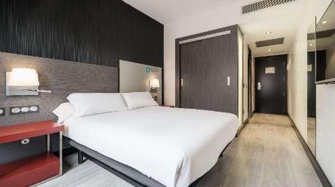 Accommodation - Ilunion Suites Madrid  - Guest room - MADRID