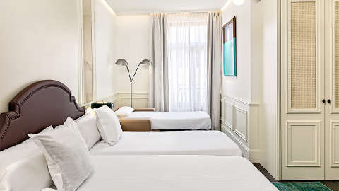 Accommodation - H10 Villa de la Reina - Guest room