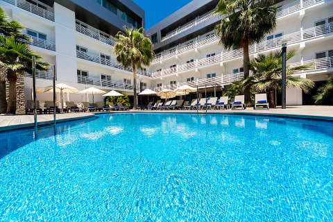 Accommodation - Barcelo Hamilton Menorca - Pool view - Menorca