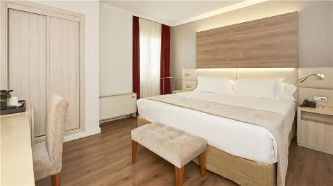 Accommodation - NH Cordoba Califa - Guest room - CORDOBA