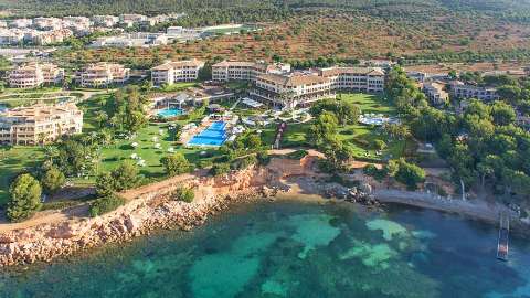 Accommodation - The St Regis Mardavall Mallorca Resort - Exterior view - Mallorca