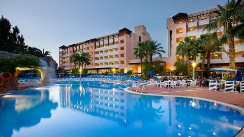 Accommodation - H10 Salauris Palace - Pool view - SALOU
