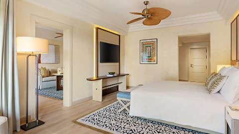 Guest room