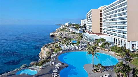 Accommodation - Alua Calas de Mallorca Resort - Pool view - Mallorca