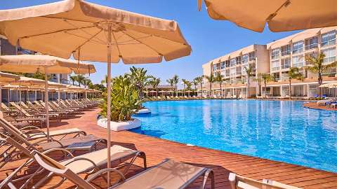 Accommodation - Zafiro Alzinar Mar - Pool view - Mallorca
