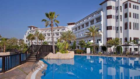 Accommodation - SH Villa Gadea - Pool view
