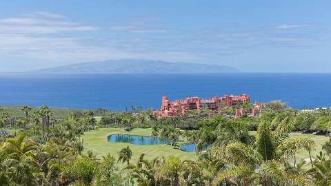 Carlton Tenerife, Abama