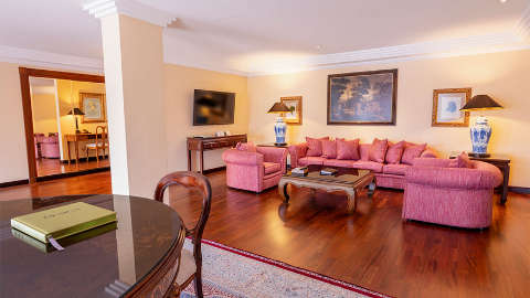 Guest room
