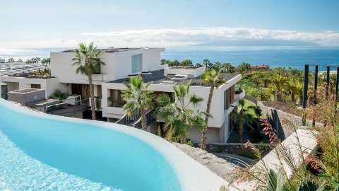 Accommodation - Los Jardines de Abama Suites - Pool view - Tenerife