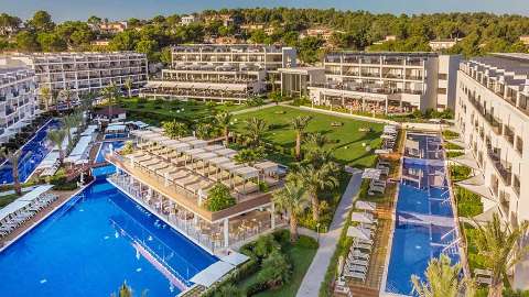 Accommodation - Zafiro Palace Palmanova - Pool view - Mallorca