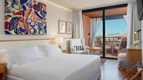 Guest room