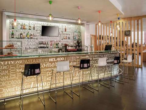 Bar/Lounge