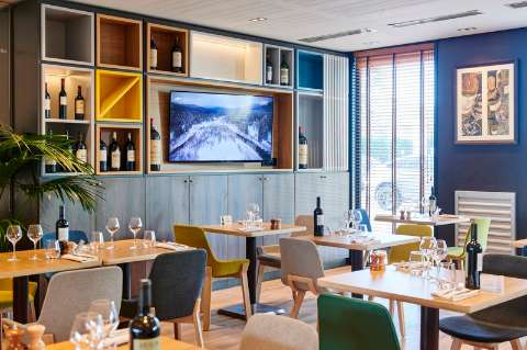 SUD PESSAC by IHG