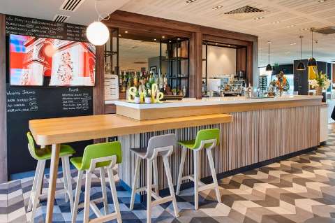 SUD PESSAC by IHG