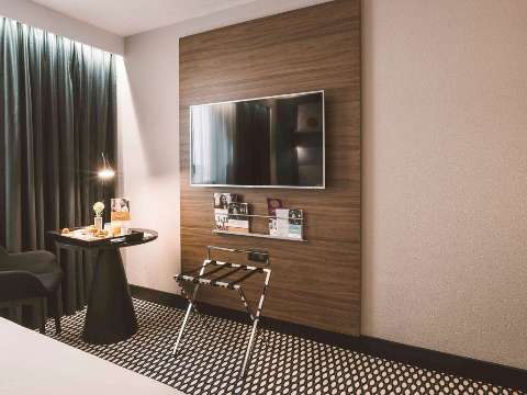 Accommodation - Hotel Mercure Bordeaux Centre Ville - Guest room - BORDEAUX