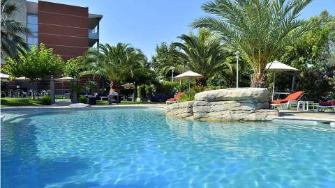 Accommodation - Servotel Saint-Vincent - Pool view - Nice