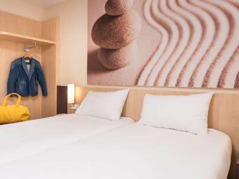 Accommodation - ibis Styles Paris Roissy-CDG - Guest room - Roissy En France