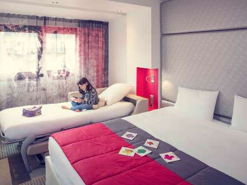 Accommodation - Hotel Mercure Paris Montmartre Sacré-Coeur - Guest room - PARIS