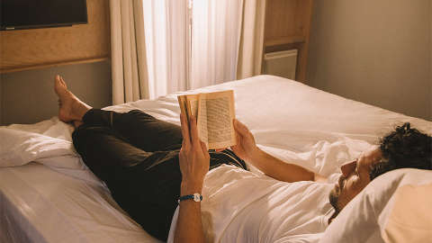 Guest room