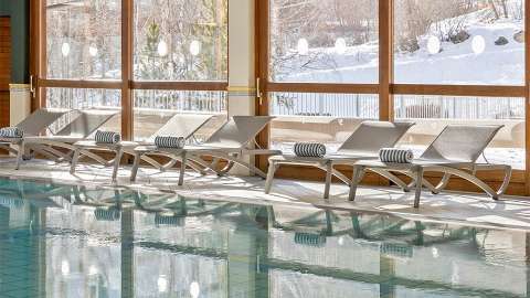 Accommodation - Club Med Serre Chevalier - Pool view