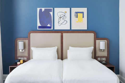 Guest room