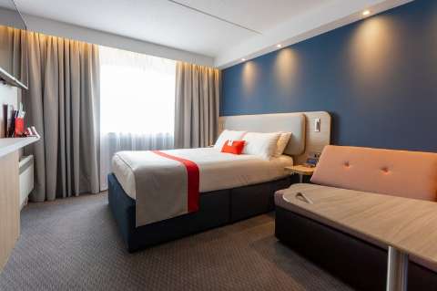 CITY CTR THEATRELAND