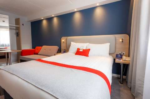 CITY CTR THEATRELAND