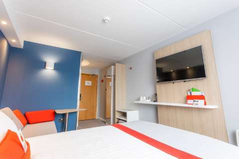 CITY CTR THEATRELAND