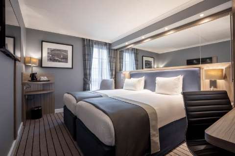 CITY CTR THEATRELAND