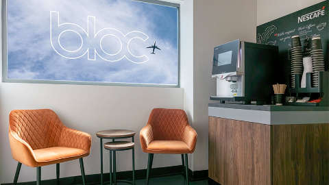 Accommodation - Bloc Hotel Gatwick - London