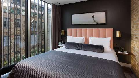 Accommodation - Native Bankside - Guest room