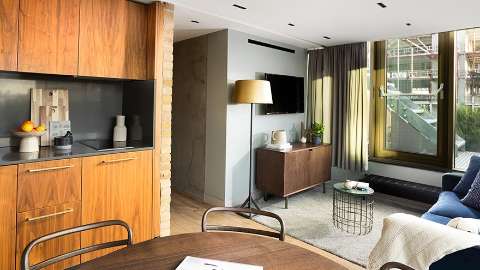 Accommodation - Native Bankside - Guest room