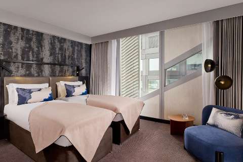 Accommodation - Montcalm East, Autograph Collection - Guest room - London