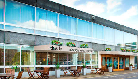 Accommodation - Thistle London Heathrow T5 - Exterior view