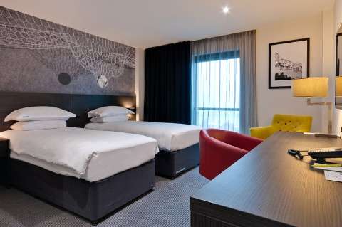 Accommodation - Hotel Football, Old Trafford, a Tribute Portfolio Hotel - Guest room - Manchester
