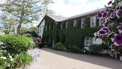 Unterkunft - La Place Hotel and Country Cottages - Jersey