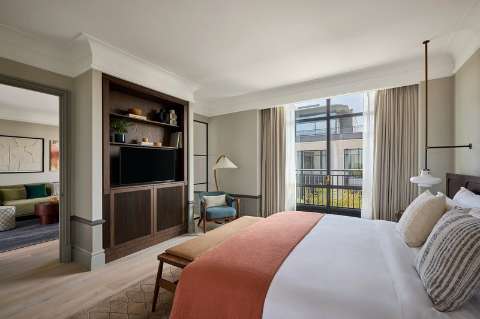 Guest room