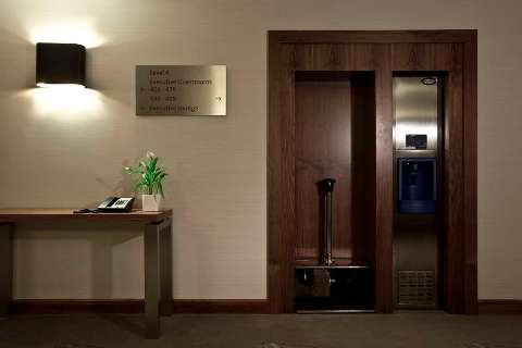 Accommodation - Hilton London Heathrow Airport Terminal 5 - Guest room - Colnbrook