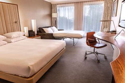 Accommodation - Hilton London Heathrow Airport Terminal 5 - Guest room - Colnbrook