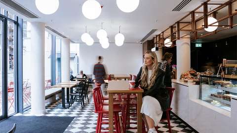 Accommodation - RIU Plaza London The Westminster - Bar/Lounge