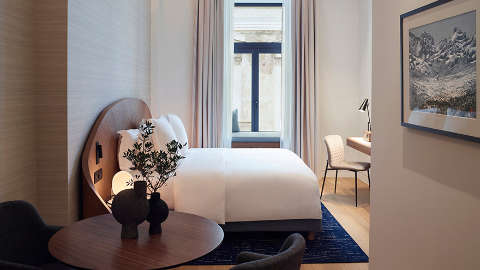 Accommodation - Xenodocheio Milos - Guest room - Athens