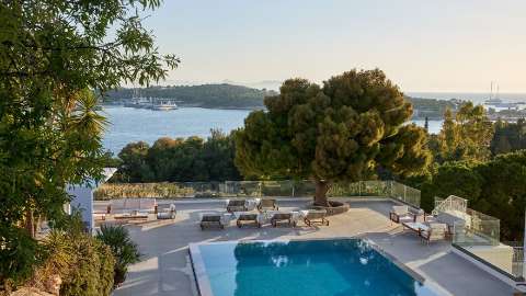 Accommodation - The Roc Club, a Grecotel Hotel to Live - Pool view - Athens