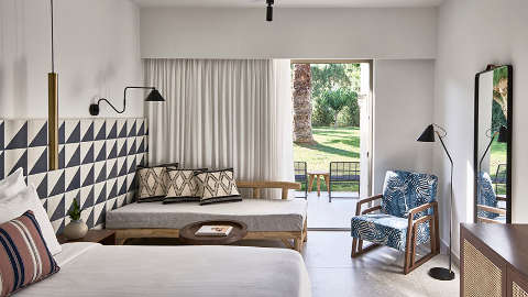 Guest room