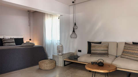 Guest room